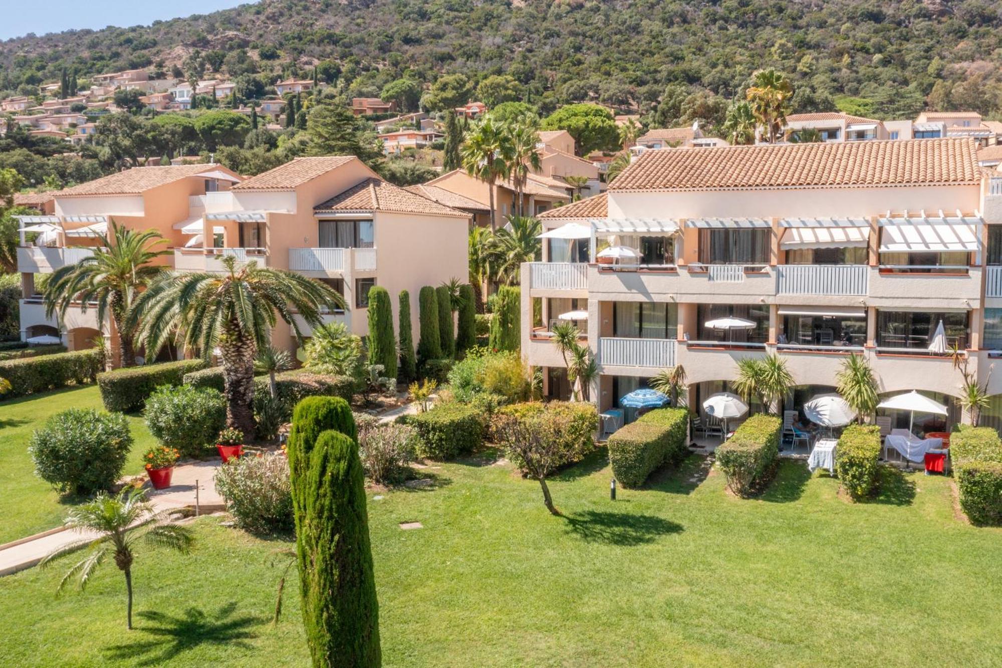 Résidence Pierre&Vacances L’Anse De Pramousquier Le Lavandou Exterior foto