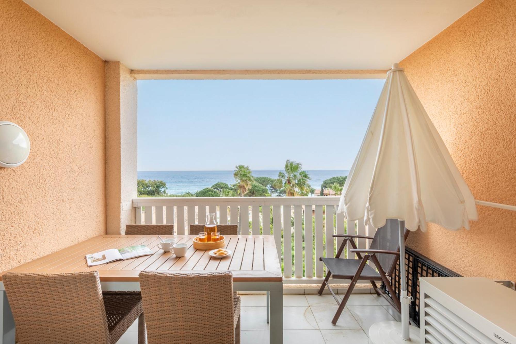 Résidence Pierre&Vacances L’Anse De Pramousquier Le Lavandou Exterior foto