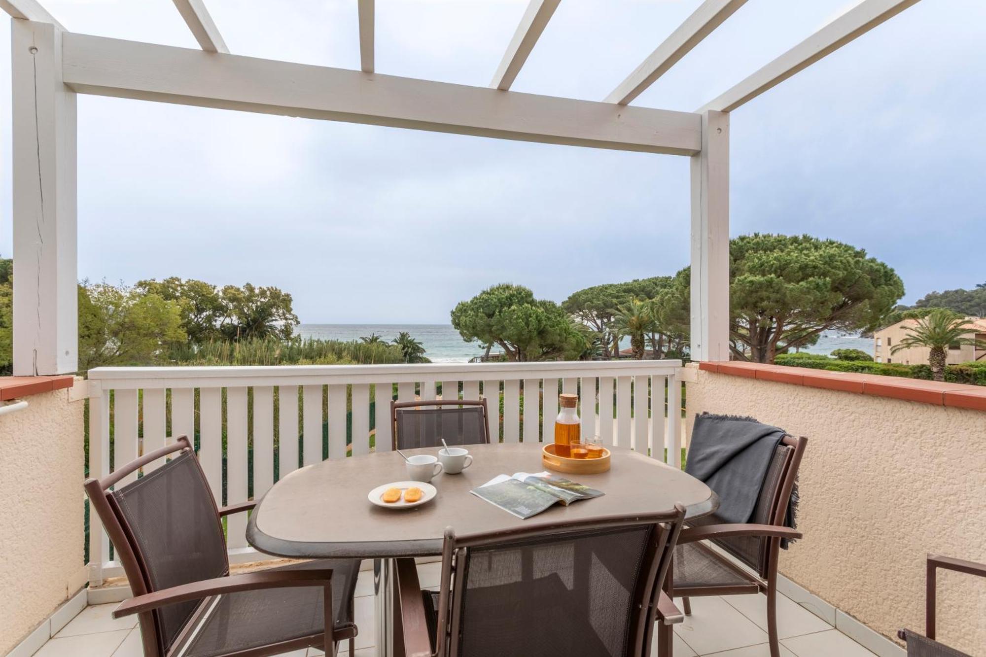 Résidence Pierre&Vacances L’Anse De Pramousquier Le Lavandou Exterior foto